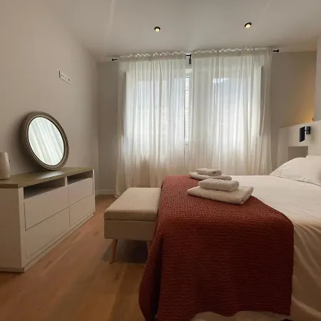 Housingcoruna San Nicolas 27 La Corogne Extérieur photo